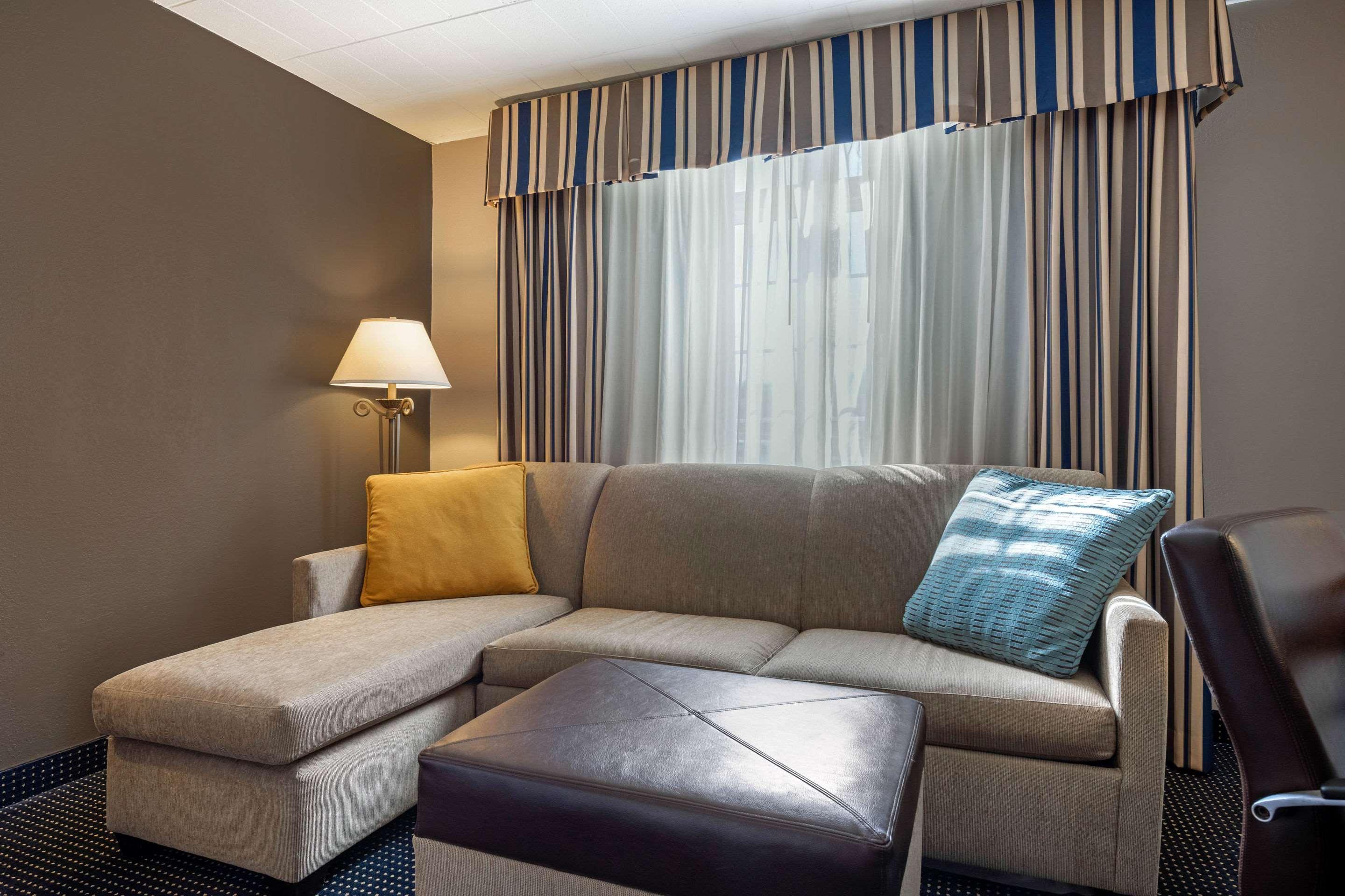 Clarion Hotel And Conference Center Harrisburg West New Cumberland Extérieur photo