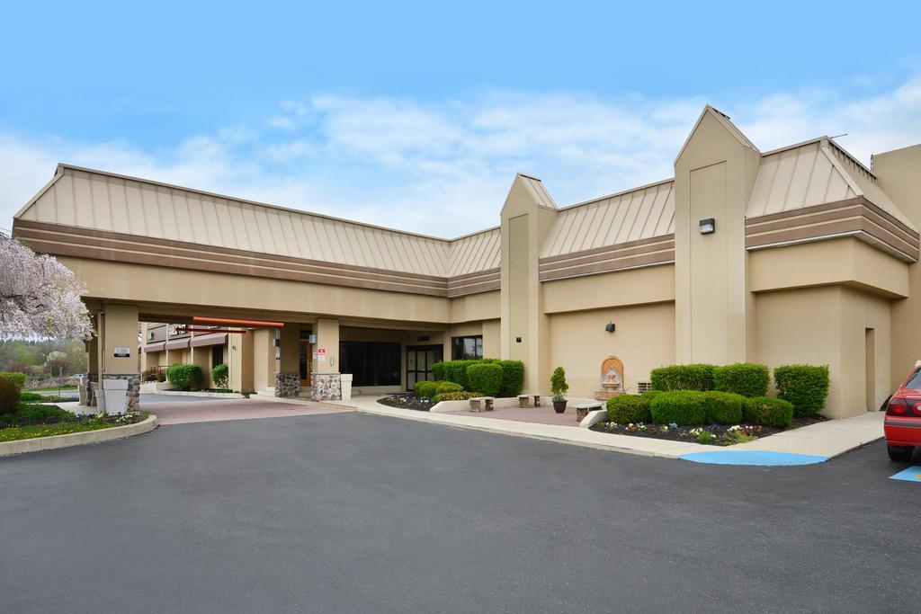 Clarion Hotel And Conference Center Harrisburg West New Cumberland Extérieur photo