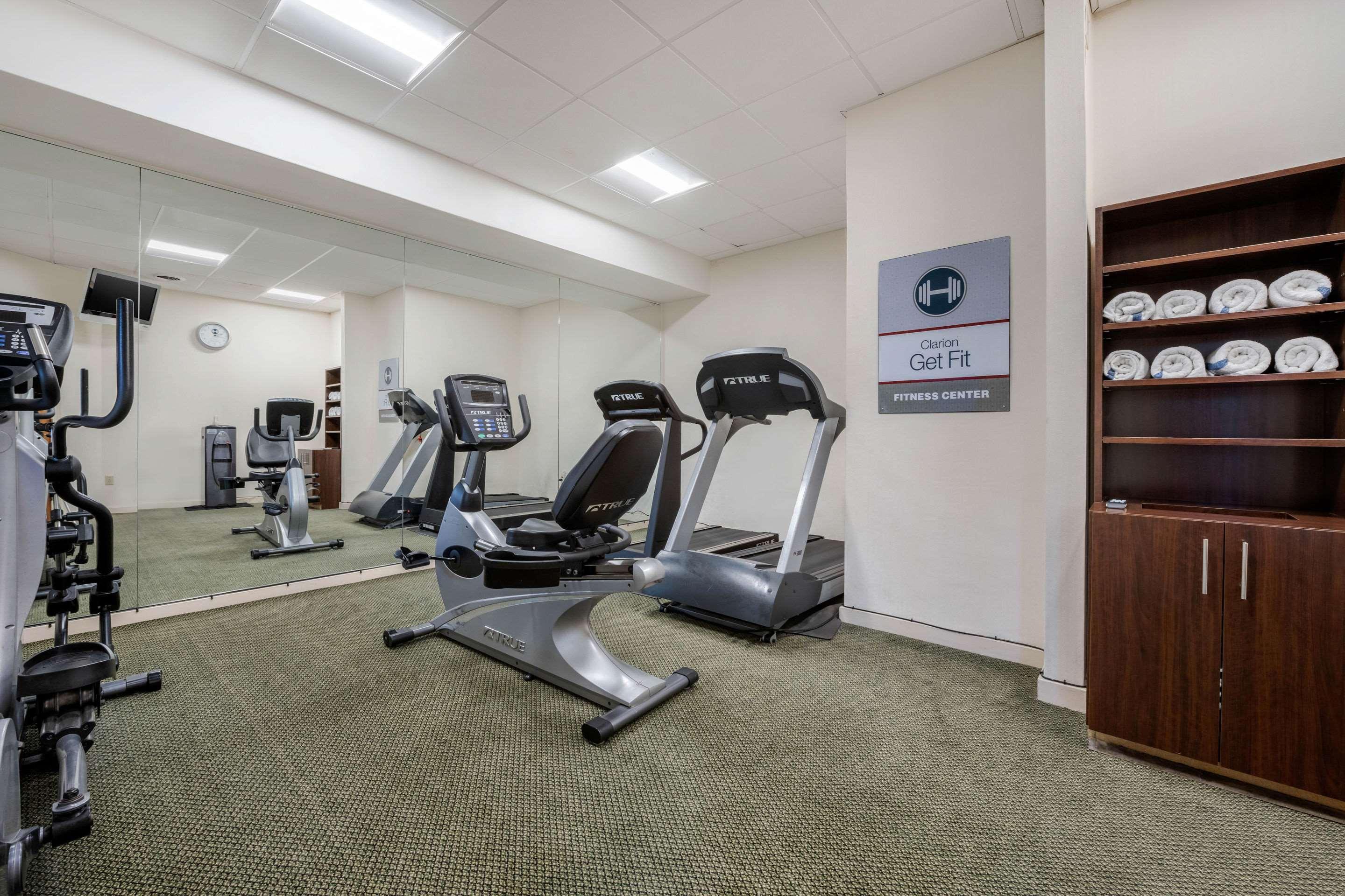 Clarion Hotel And Conference Center Harrisburg West New Cumberland Extérieur photo